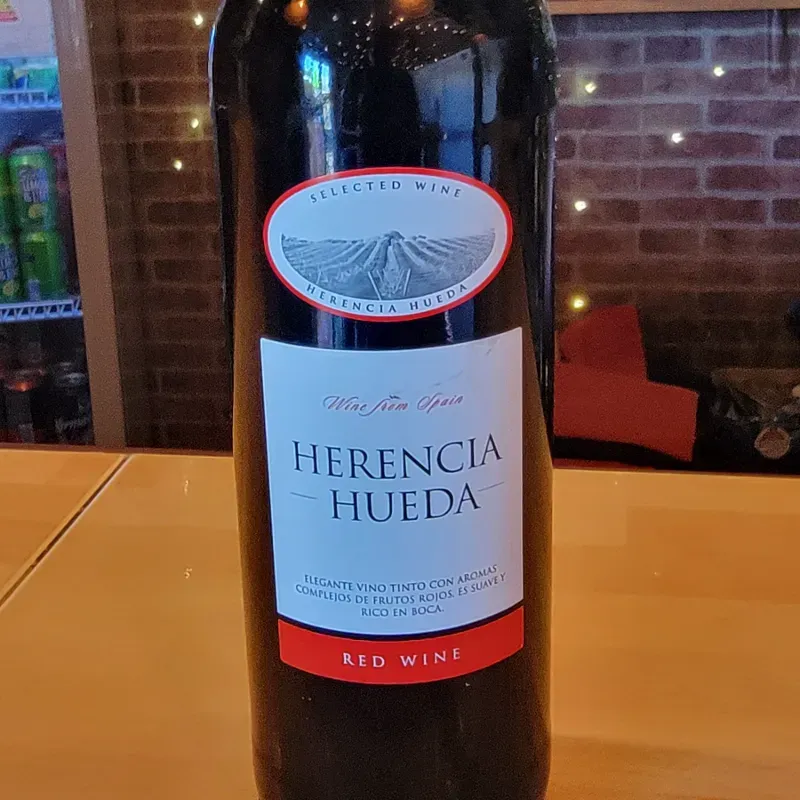 Vino Tinto "Herencia Hueda"