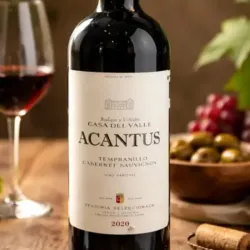 Vino Tinto "Acantus"
