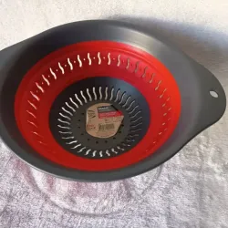 Colador Plegable de Silicona Gris y Rojo