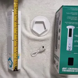 Lámpara LED recargable de emergencia