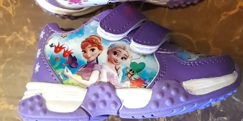 Tenis de niña 