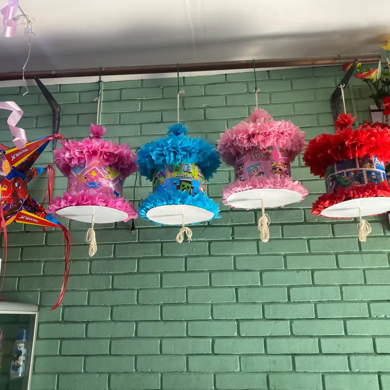 Piñatas