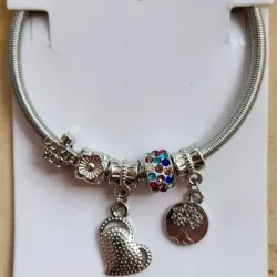 Pulseras estilo Pandora I