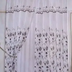 Cortinas de satín y encaje (Blanco)