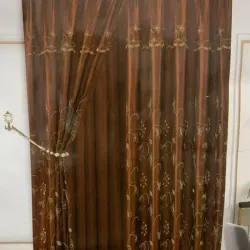 Cortinas de satín y encaje (Carmelita)
