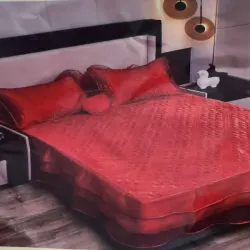 Sobrecama camera (Rojo sangre)