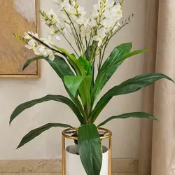 Planta artificial con maceta