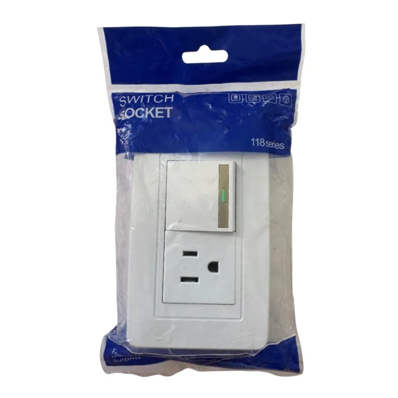 TOMACORRIENTE COMBINADO CON INTERRUPTOR