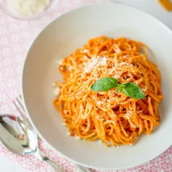 Espagueti Napolitano