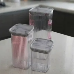 Set de envases de plástico 