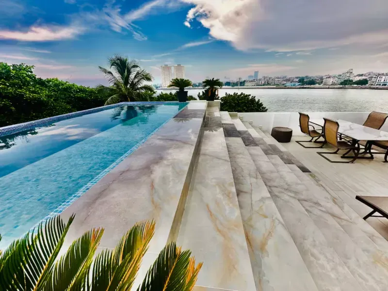 Casa de lujo con piscina en La Habana