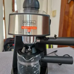 CAFETERA EXPRESO ROYAL 4 Y 2 TAZAS