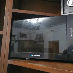 MICROWAVE BLAUPUNKT 20L