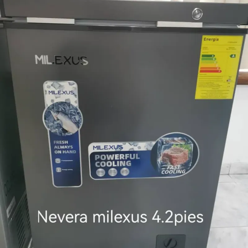 NEVERA MILEXUS 4.2 PIES 195 USD