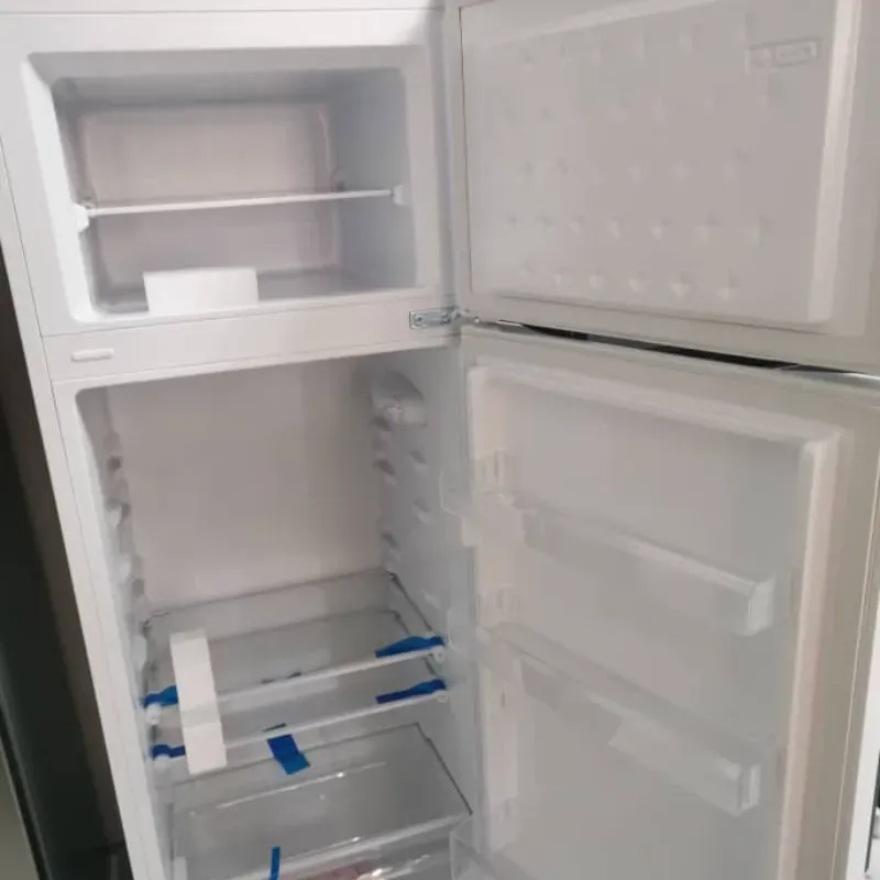 REFRIGERADOR CHIQ 7.4 PIES 300 USD