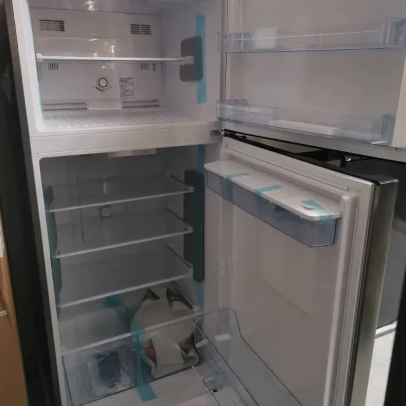 REFRIGERADOR EKO 16 PIES CON DISPENSADOR DE AGUA