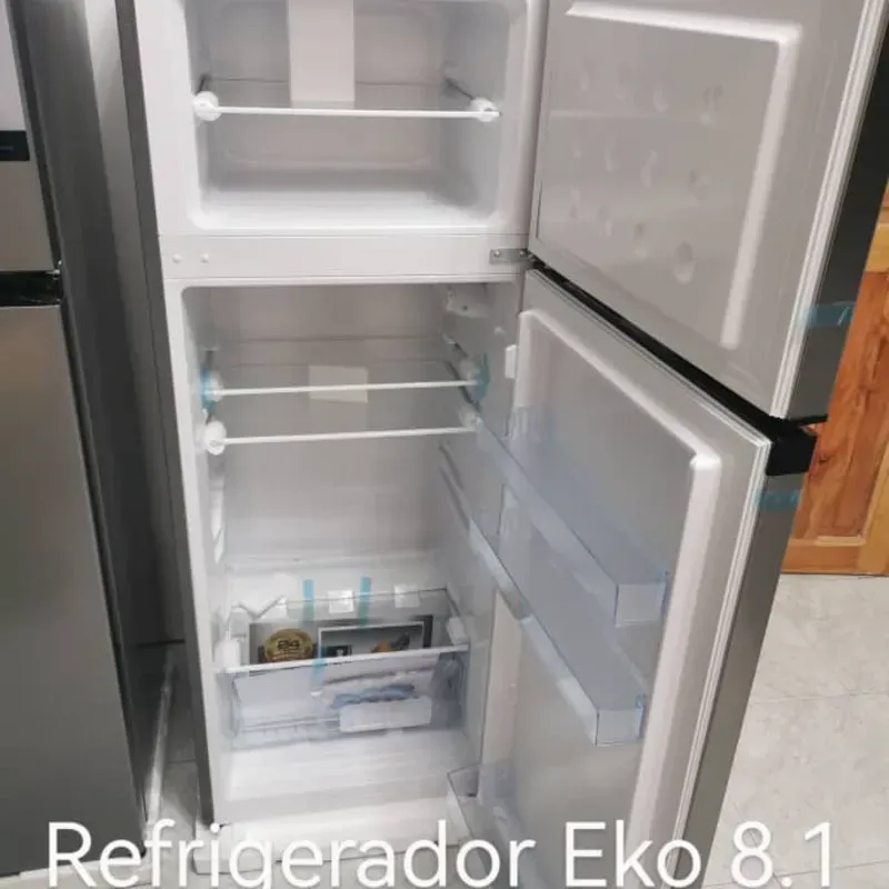 REFRIGERADOR EKO 8.1 PIES 335 USD