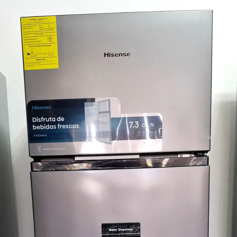 Refrigerador Hisense 7.3 pies congelación humeda
