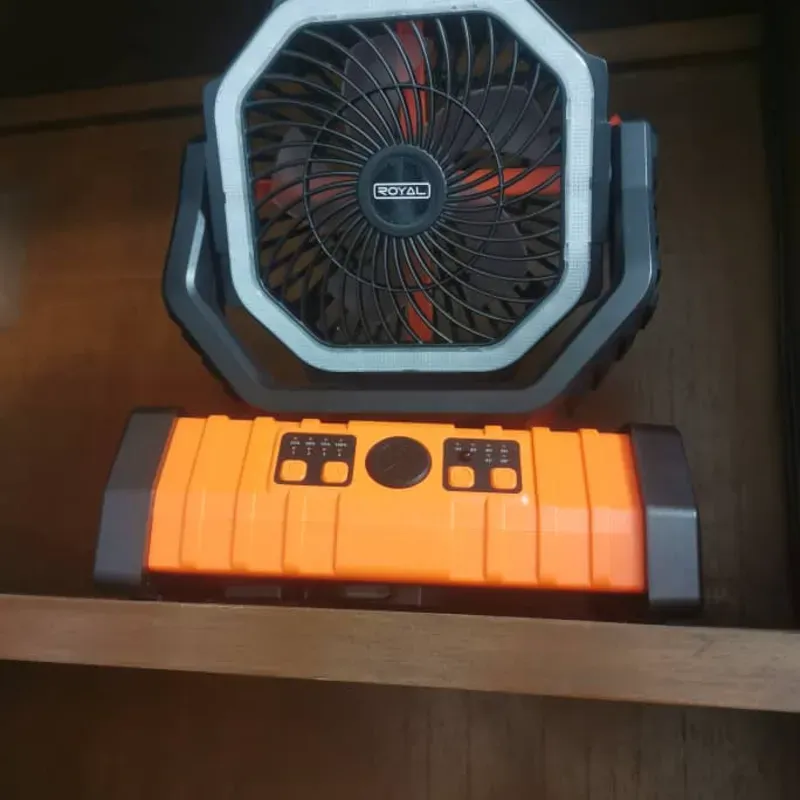 VENTILADOR RECARGABLE PORTÁTIL ROYAL TIPO F6 45 USD
