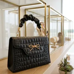 Cartera de mujer color negra