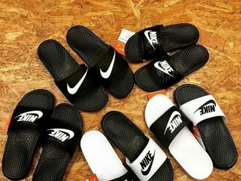⭐️CHANCLETAS DE BAÑO🌟