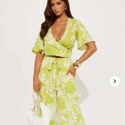 Conjunto fashion nova