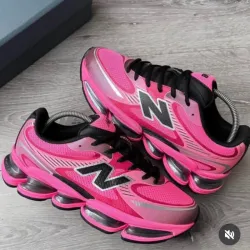 New Balance 2000 color rosa