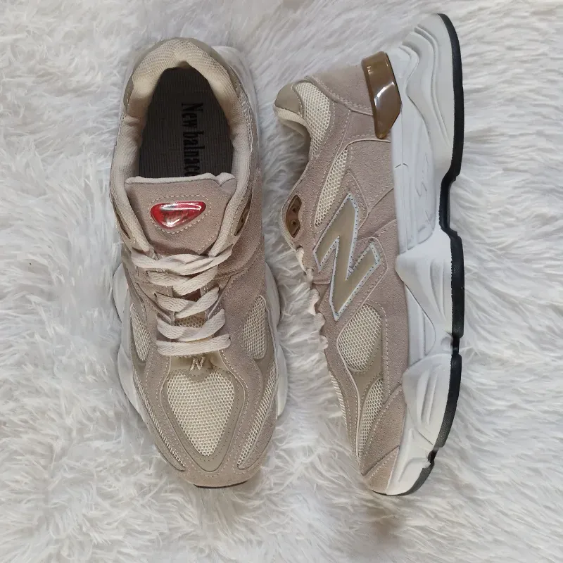 New balance 9060
