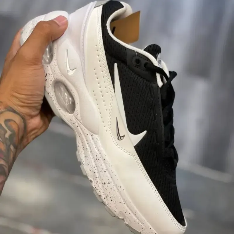 Nike Válvula