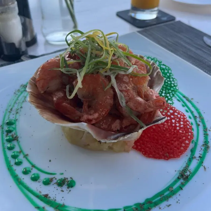 Camarón al ajo