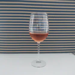 Copa vino rosado