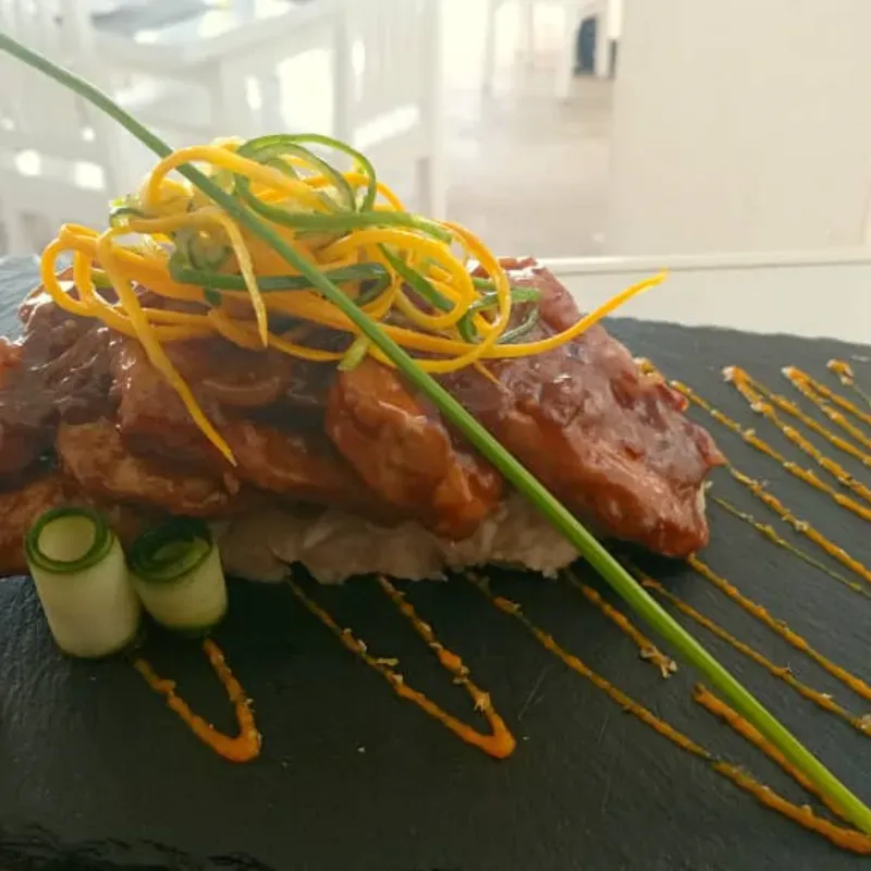 Lomo de cerdo en salsa añejo