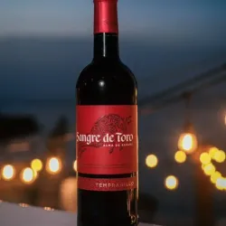 VT Sangre Toro Tempranillo