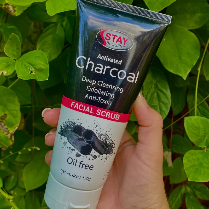 Exfoliante de carbón
