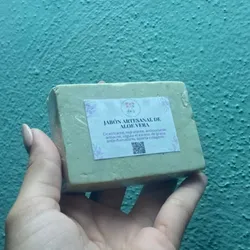 Jabón artesanal de Aloe vera