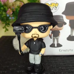 Funko Pop Personalizado con accesorios 