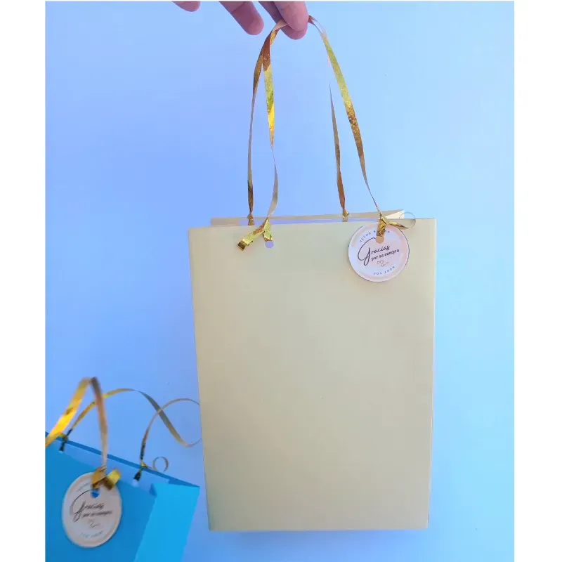 Bolsa de regalo amarilla