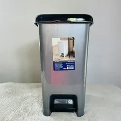 Cesto de pedal 10L