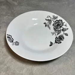 Plato hondo con diseño
