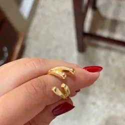 Anillo dorado ajustable 