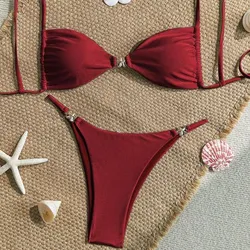 Bikini rojo estrella dorada