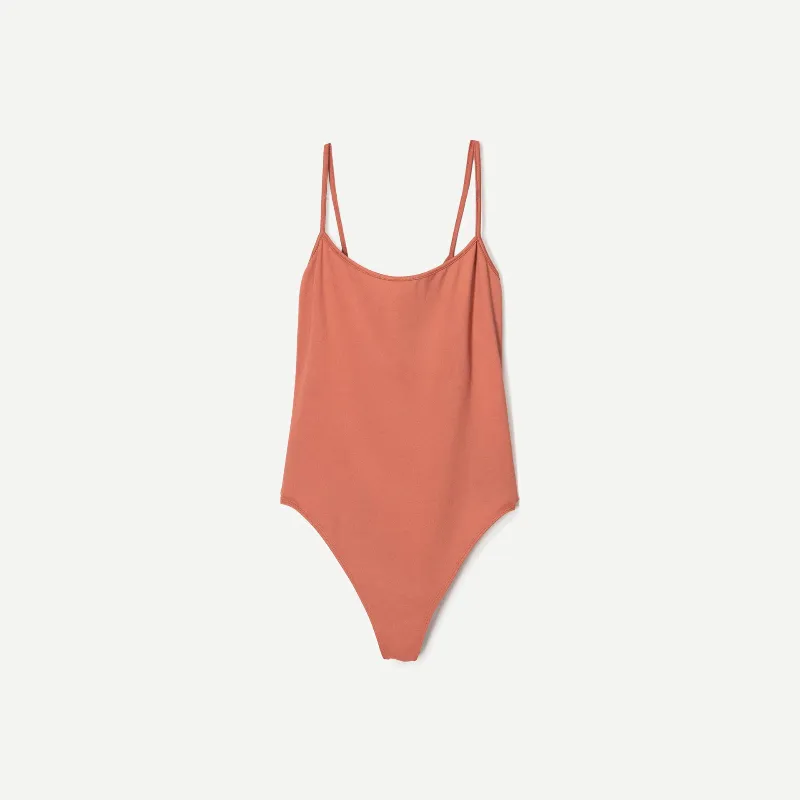 Body poliamida carmelita tirantes 
