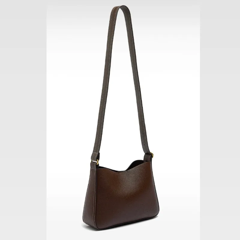 Bolso bandolera con textura
