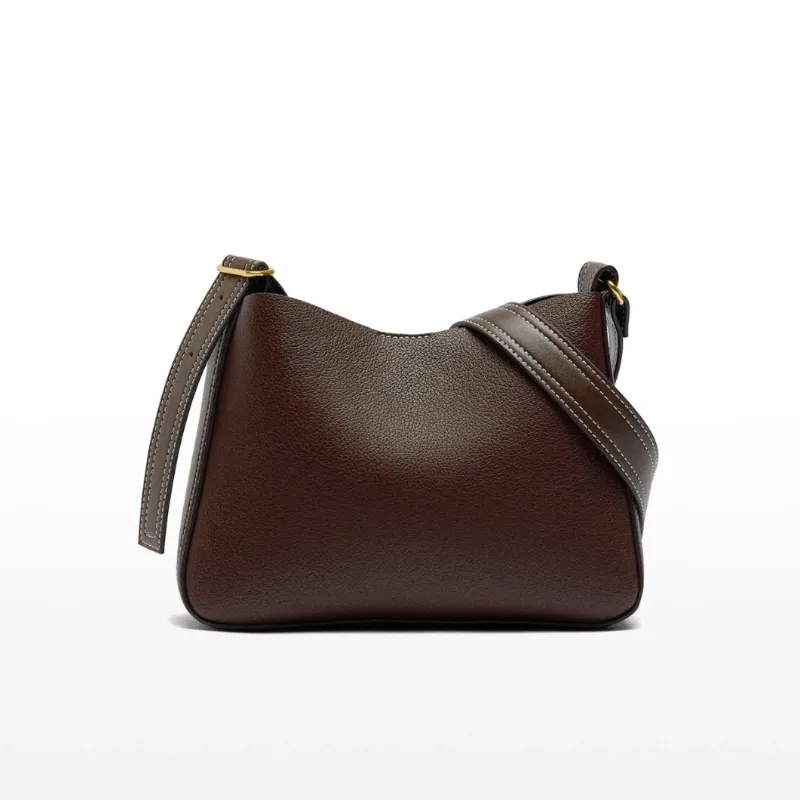 Bolso bandolera con textura