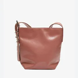Bolso con asa ajustable rosa 