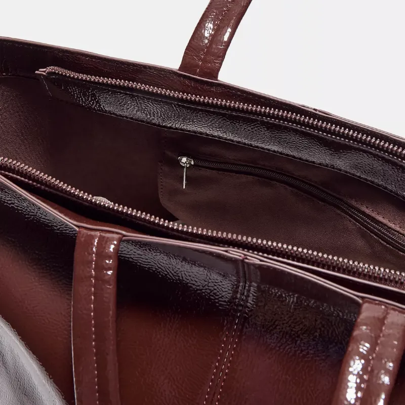 Bolso marrón con brillos