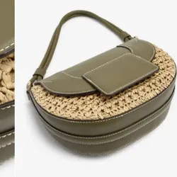 Bolso verde bandolera tejido con acabado efecto piel