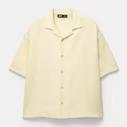 Camisa amarilla 