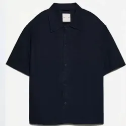 Camisa azul marino