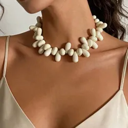 Collar blanco
